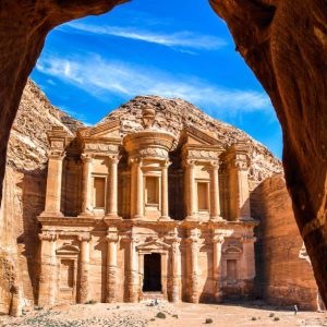 TIERRA SANTA Y JORDANIA CON CRUCERO - 16 DÍAS