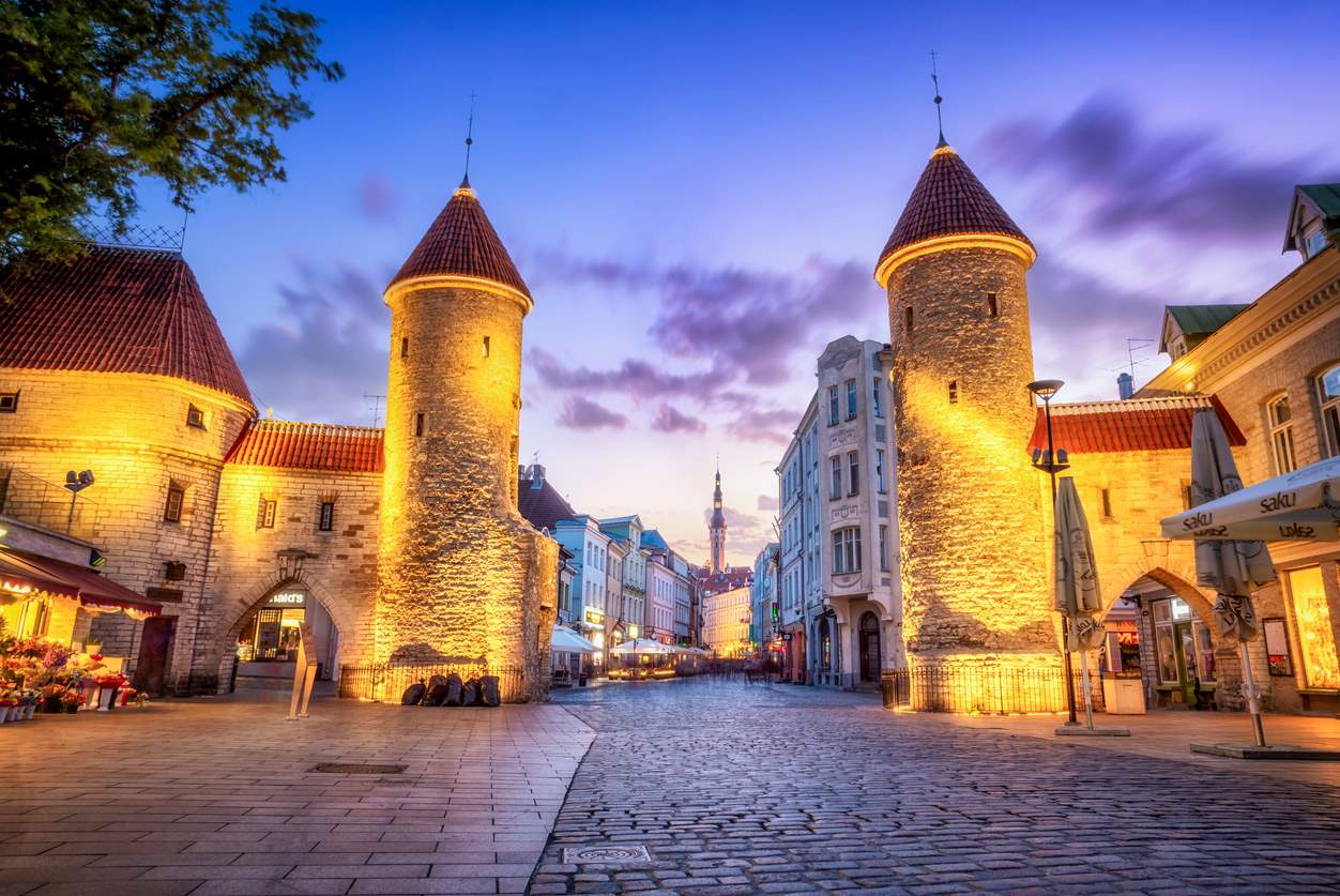 Tallin Viaje desde Uruguay circuito acompañañdo en español Mac Travel Viajes Montevideo