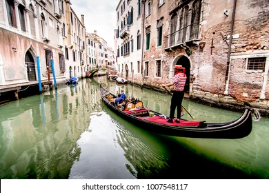 Viaje a Venecia, Italia. Circuito acompañado en tren. Mac Travel Viajes.