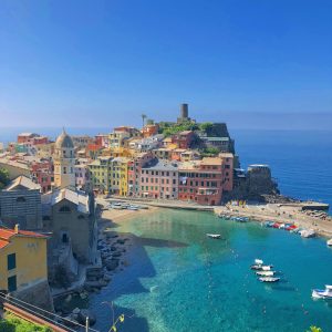 Conocer Bari Adriatico Italia. Circuito Italia acompañado en Tren en español Mac Travel Viajes