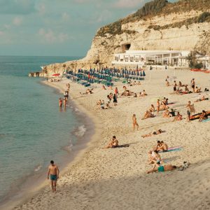 Conocer Calabria. Playa de Tropea. Circuito en Italia en Tren acompañado en español Mac Travel Viajes Uruguay
