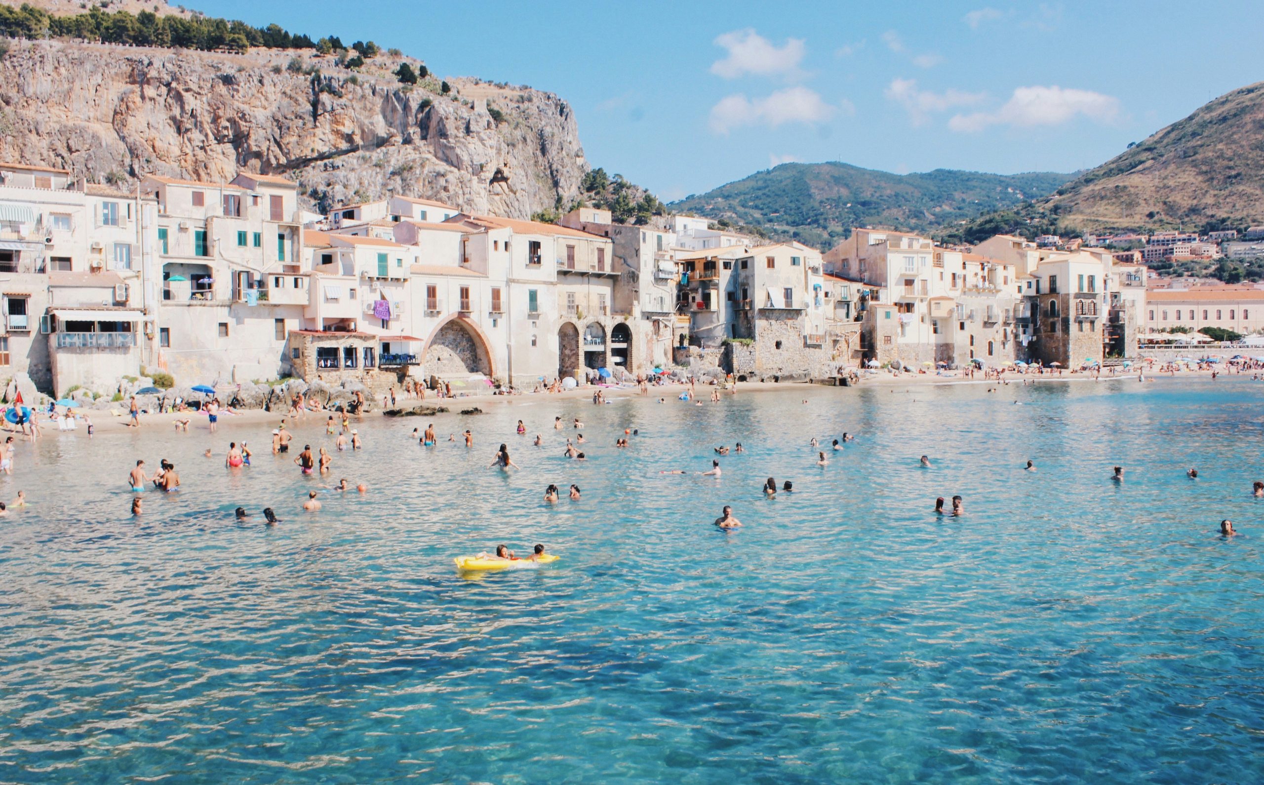Conocer Sicilia con Taormina. Circuito Italia en Tren acompañado en Español Mac Travel Viajes Uruguay